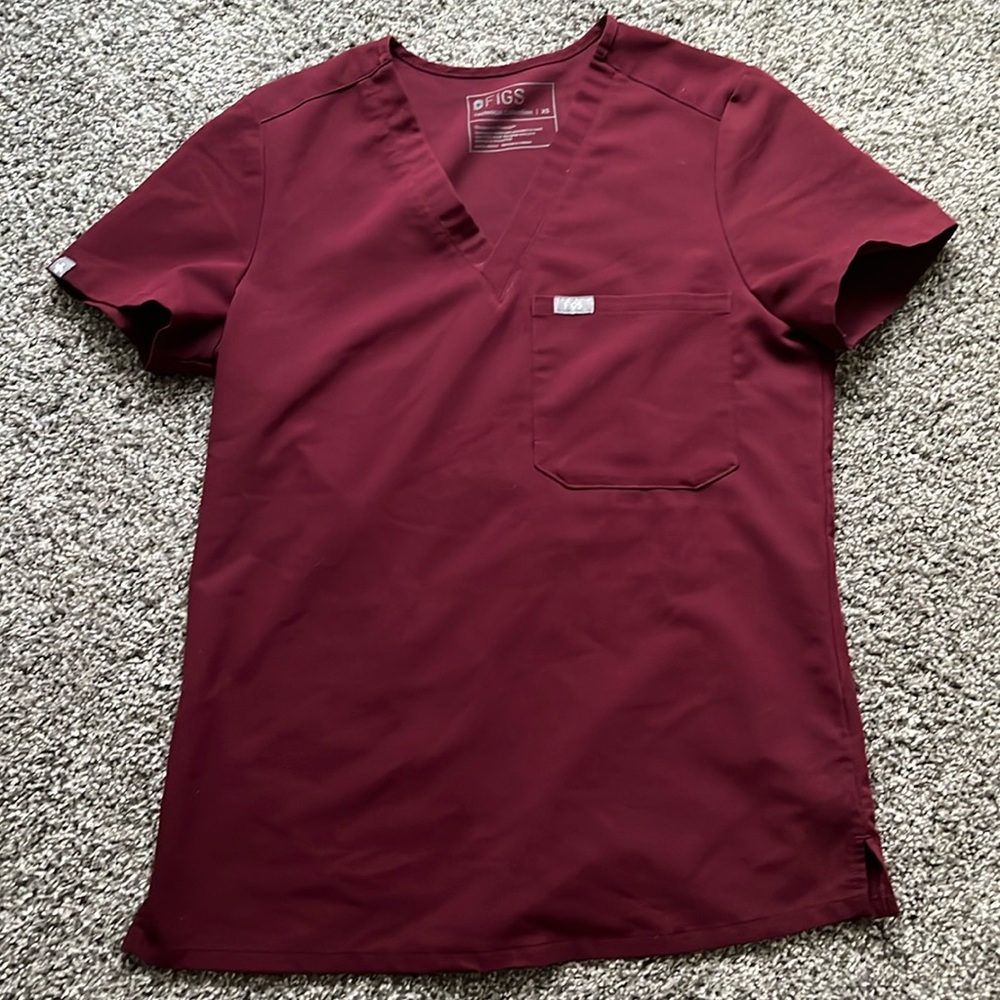 Catarina One-Pocket Scrub Top